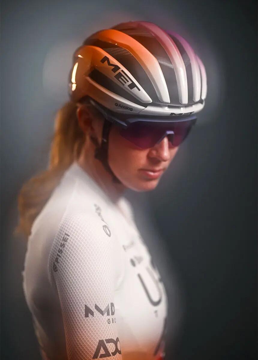 Casco da strada MET Trenta 3K Carbon UAE Team ADQ 6/7