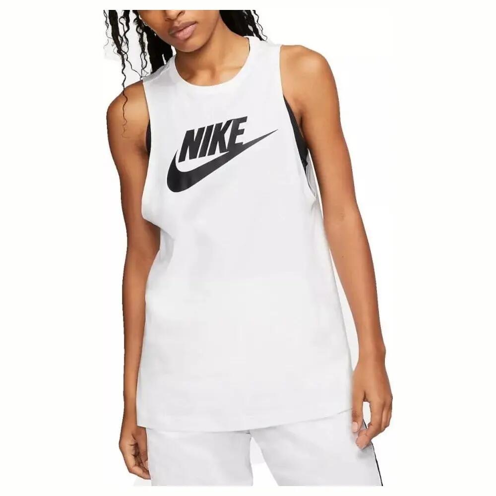 NIKE picture