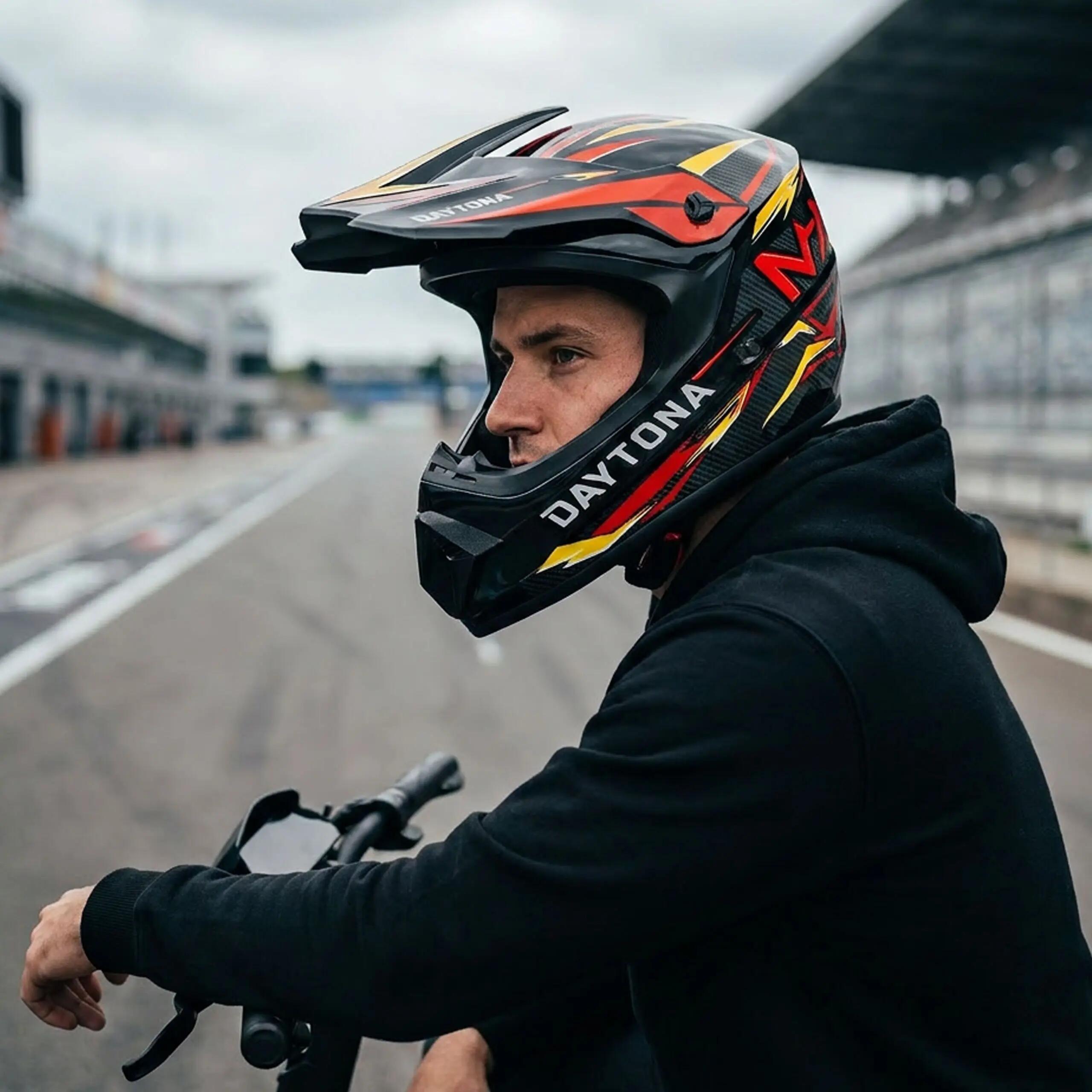 Casco integral Motus Daytona Performance negro - Talla XL 8/10