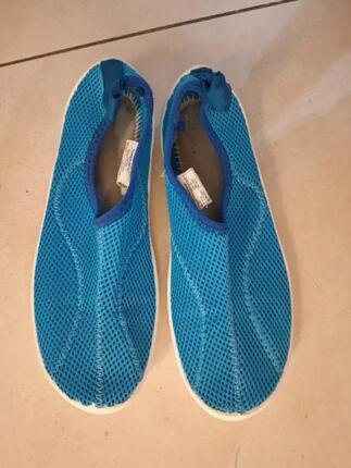 Entre Particuliers - Chaussures aquatiques Enfant Aquashoes 100