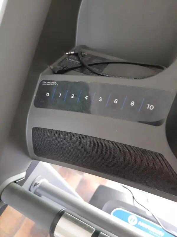 Tussen Particulieren - Loopband HORIZON FITNESSE T101 6/7