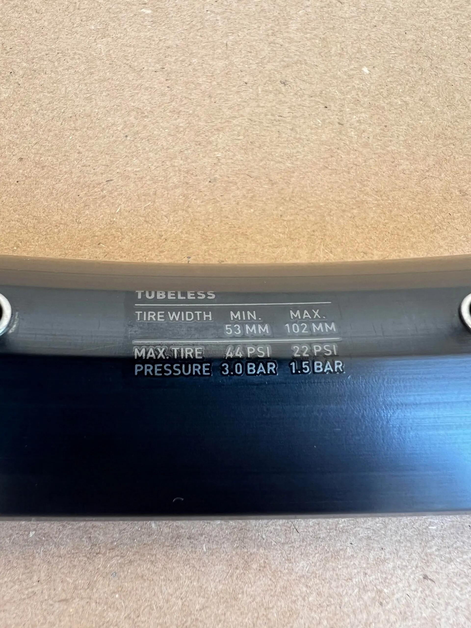 Ruota anteriore per bicicletta DT Swiss Hybrid H Spline 3/10