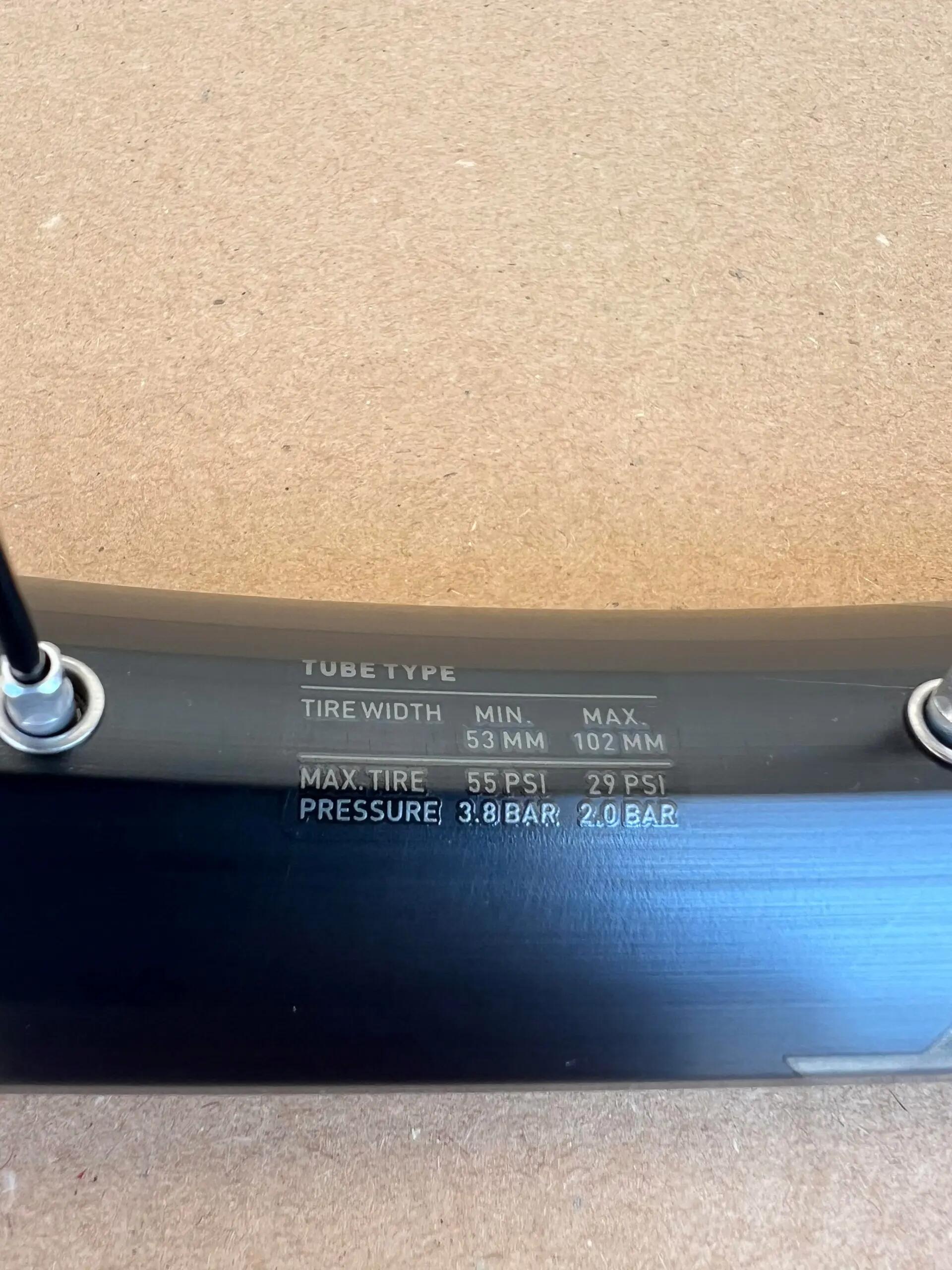 Ruota anteriore per bicicletta DT Swiss Hybrid H Spline 2/10