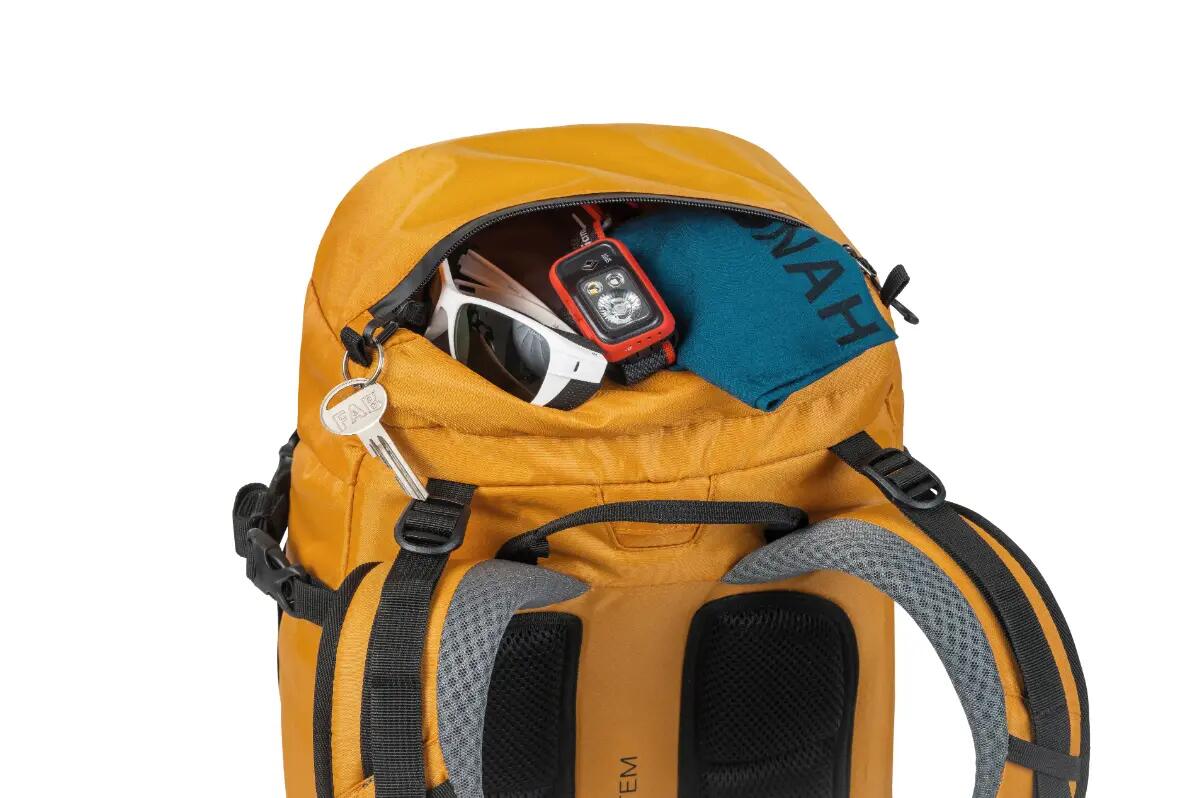 30-Liter-Wanderrucksack mit Regenschutz „Hannah“ 7/8