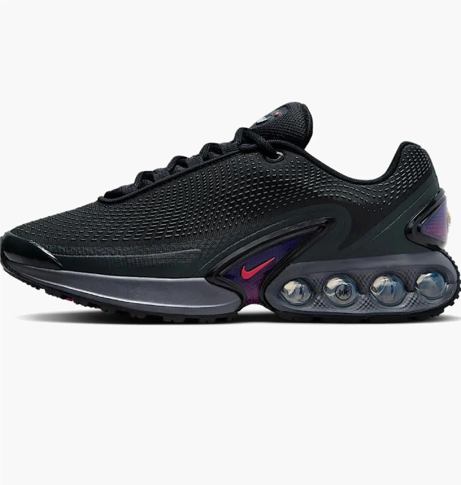 NIKE picture