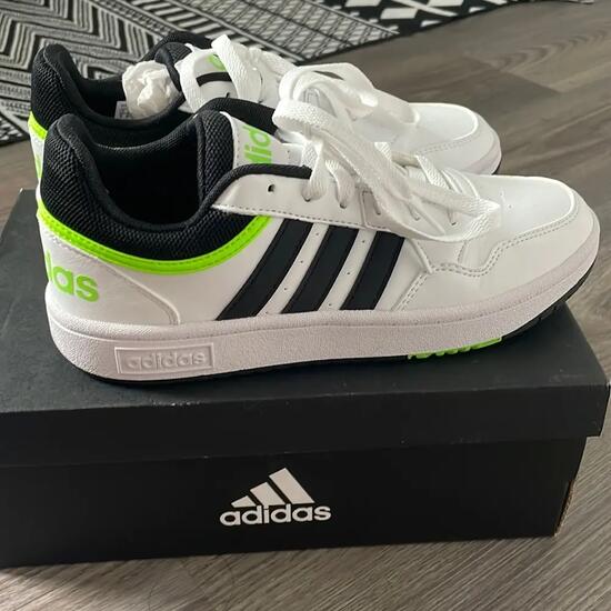 Zapatillas infantiles deportes de raqueta TENNIS HOOPS