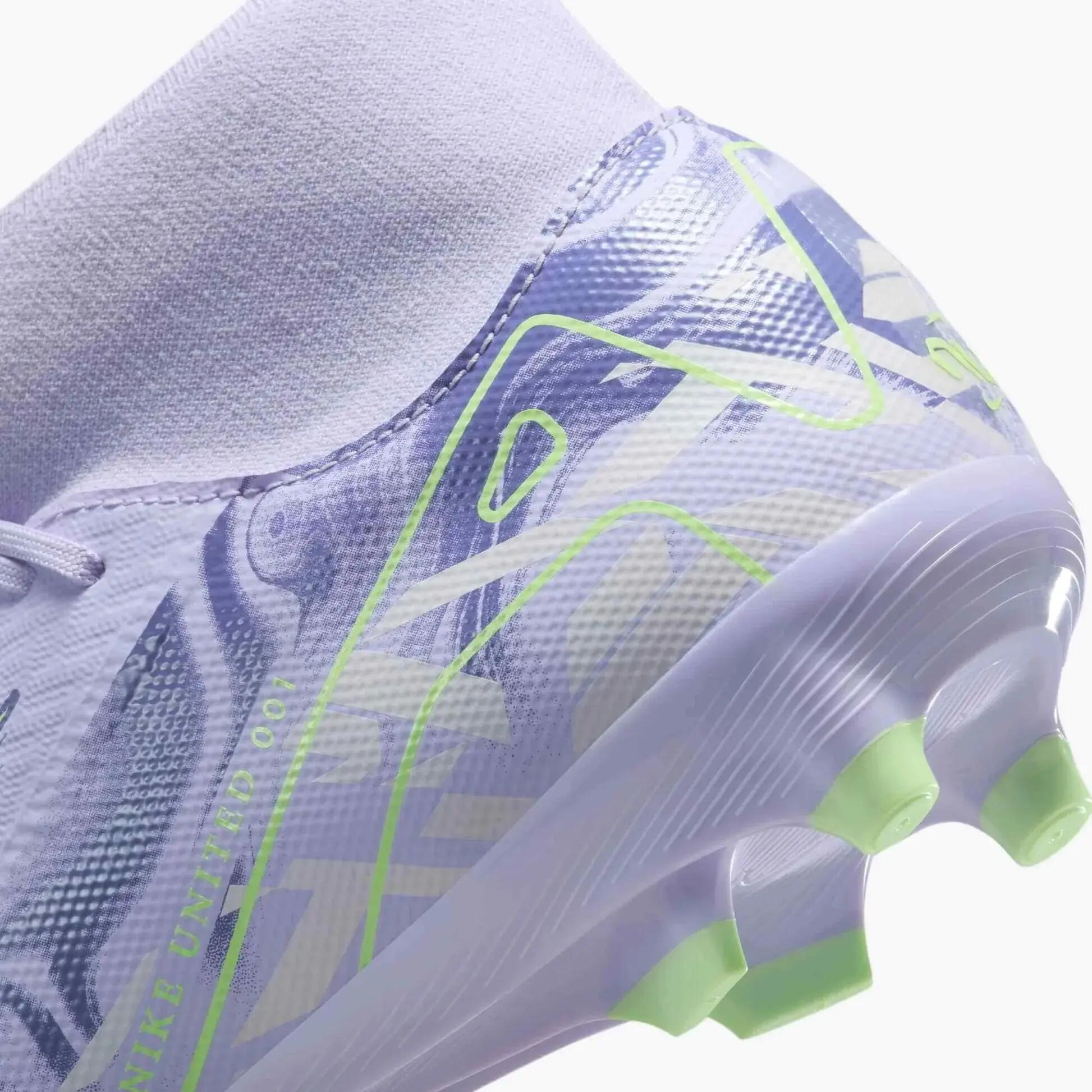 NIKE picture