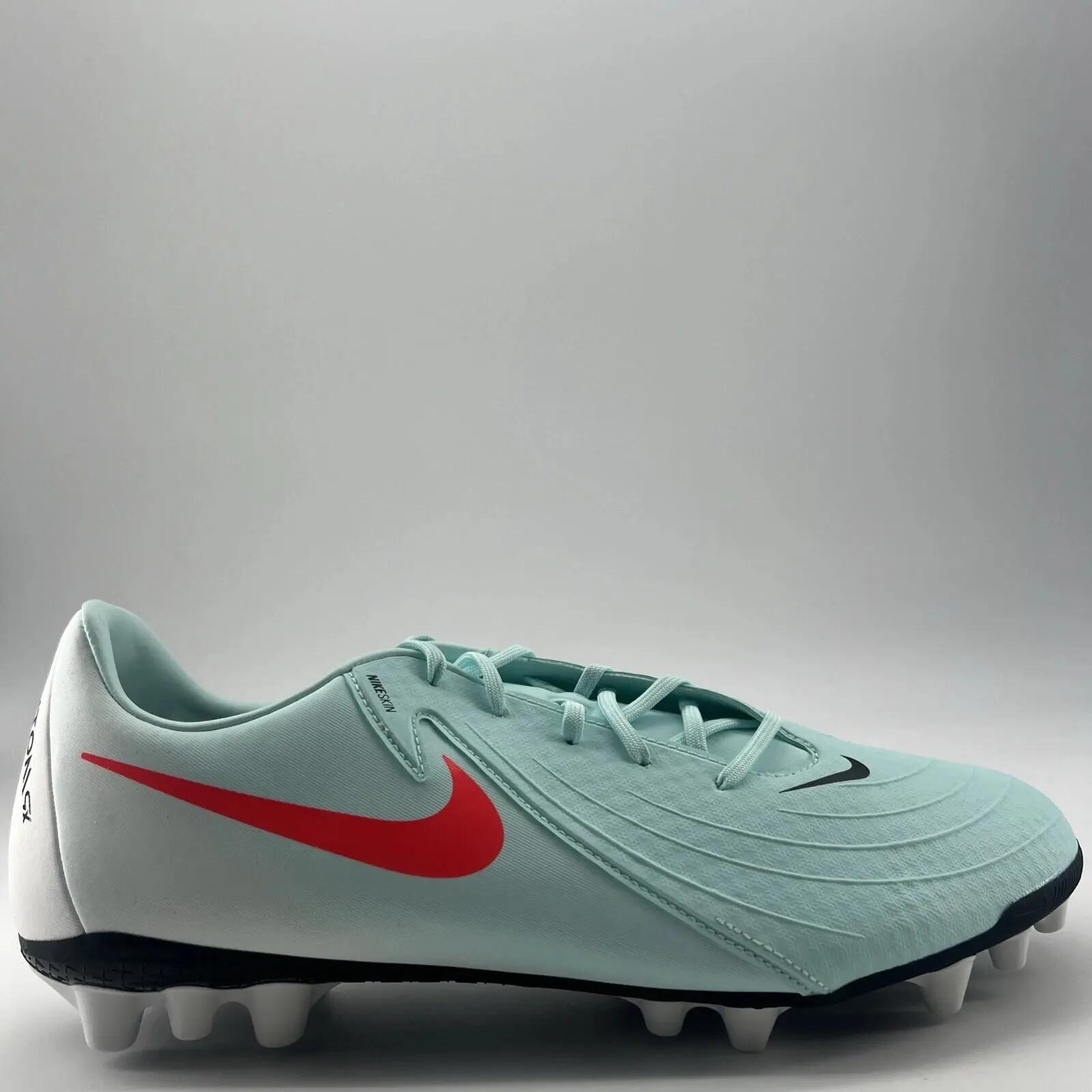 NIKE picture