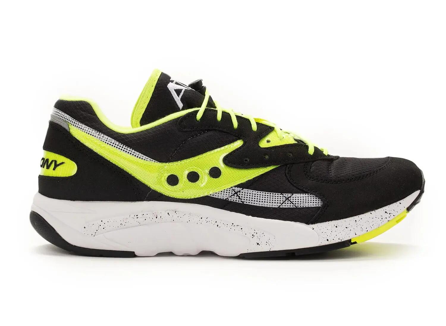 SAUCONY picture