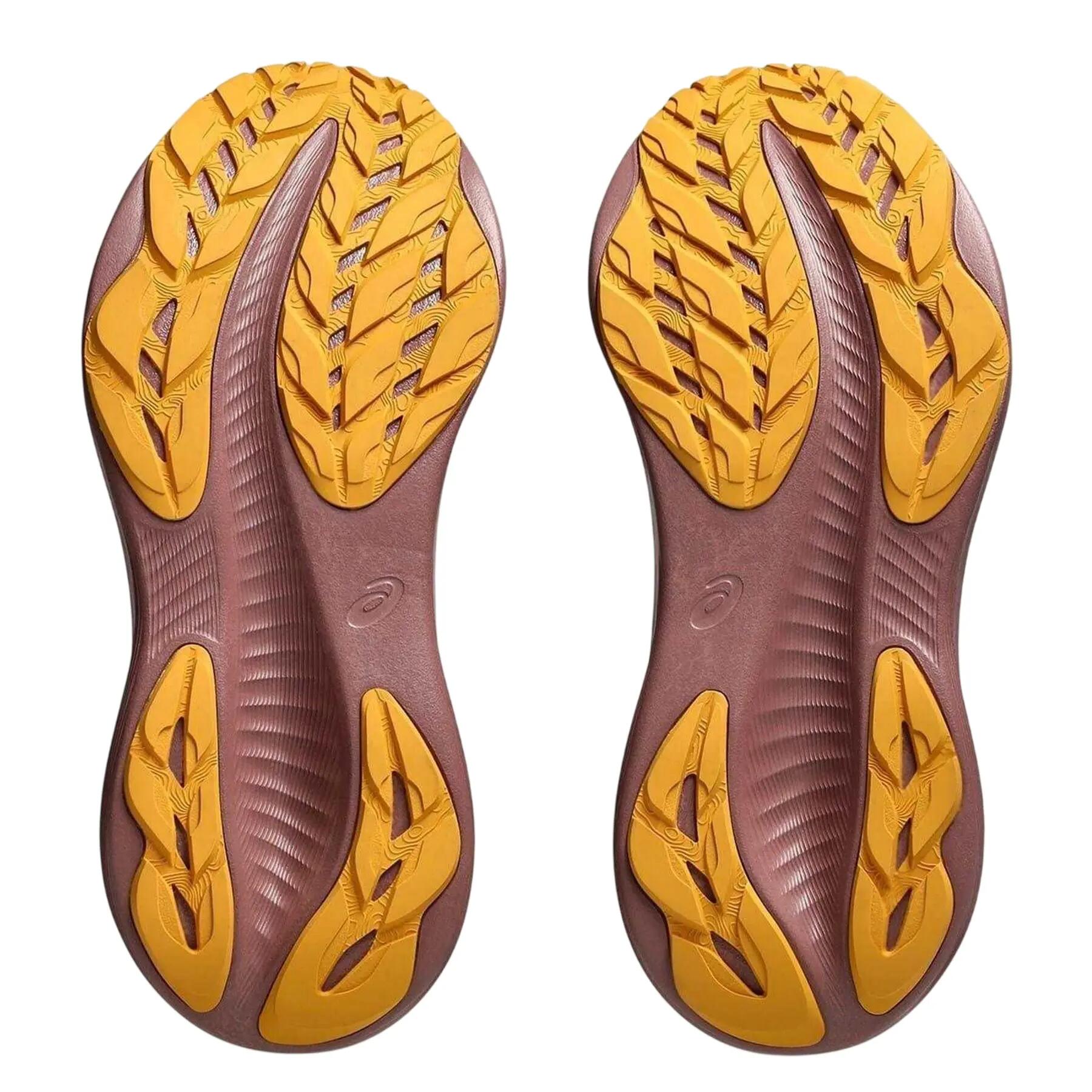 Chaussures GEL EXCITE Femme (Blanc Cassé / Blanc) 3/7