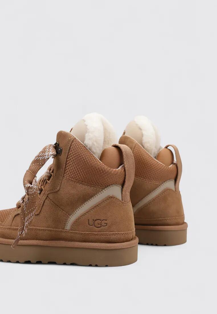 Sandale
Botte esquimau Baskets Femme UGG Highmel Cui 4/5