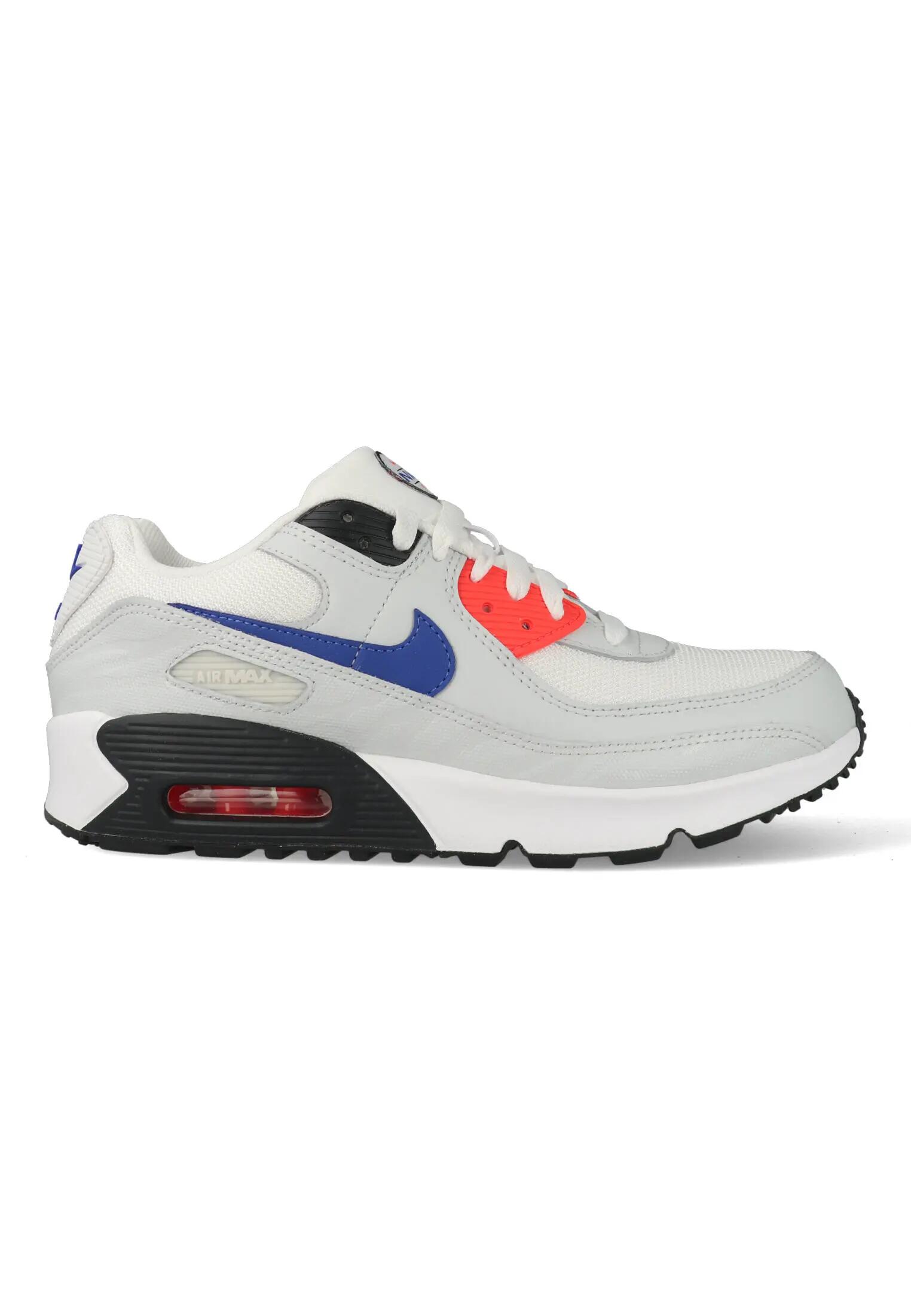 NIKE picture