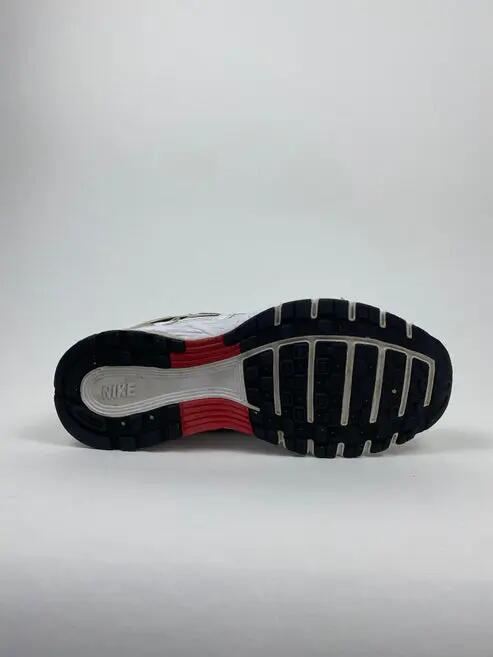Reconditionné NIKE Baskets Femme, P-6000, Blanc Très Bon État 2/4