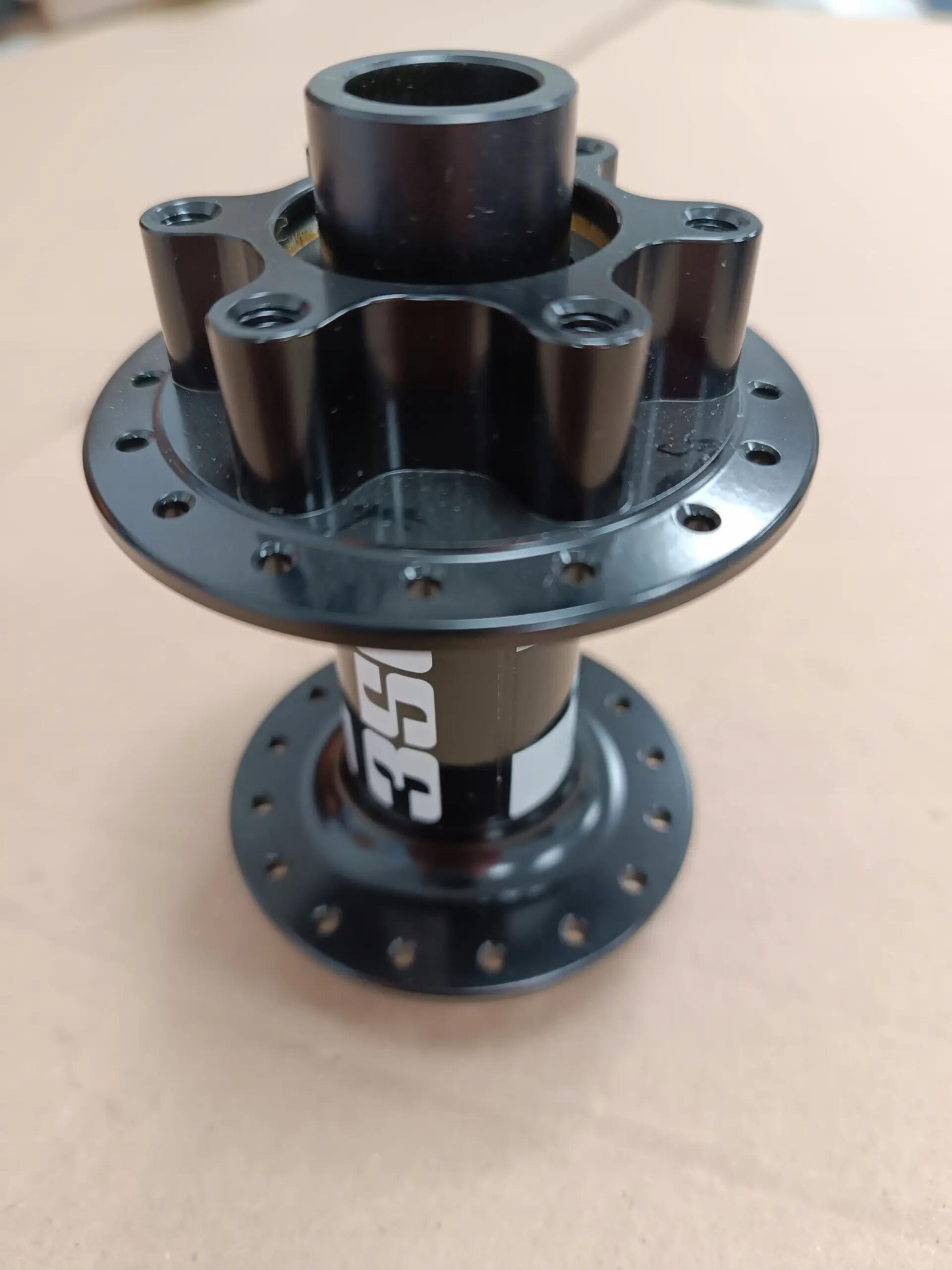 Cubo dianteiro DT Swiss 350 para bicicleta 7/7