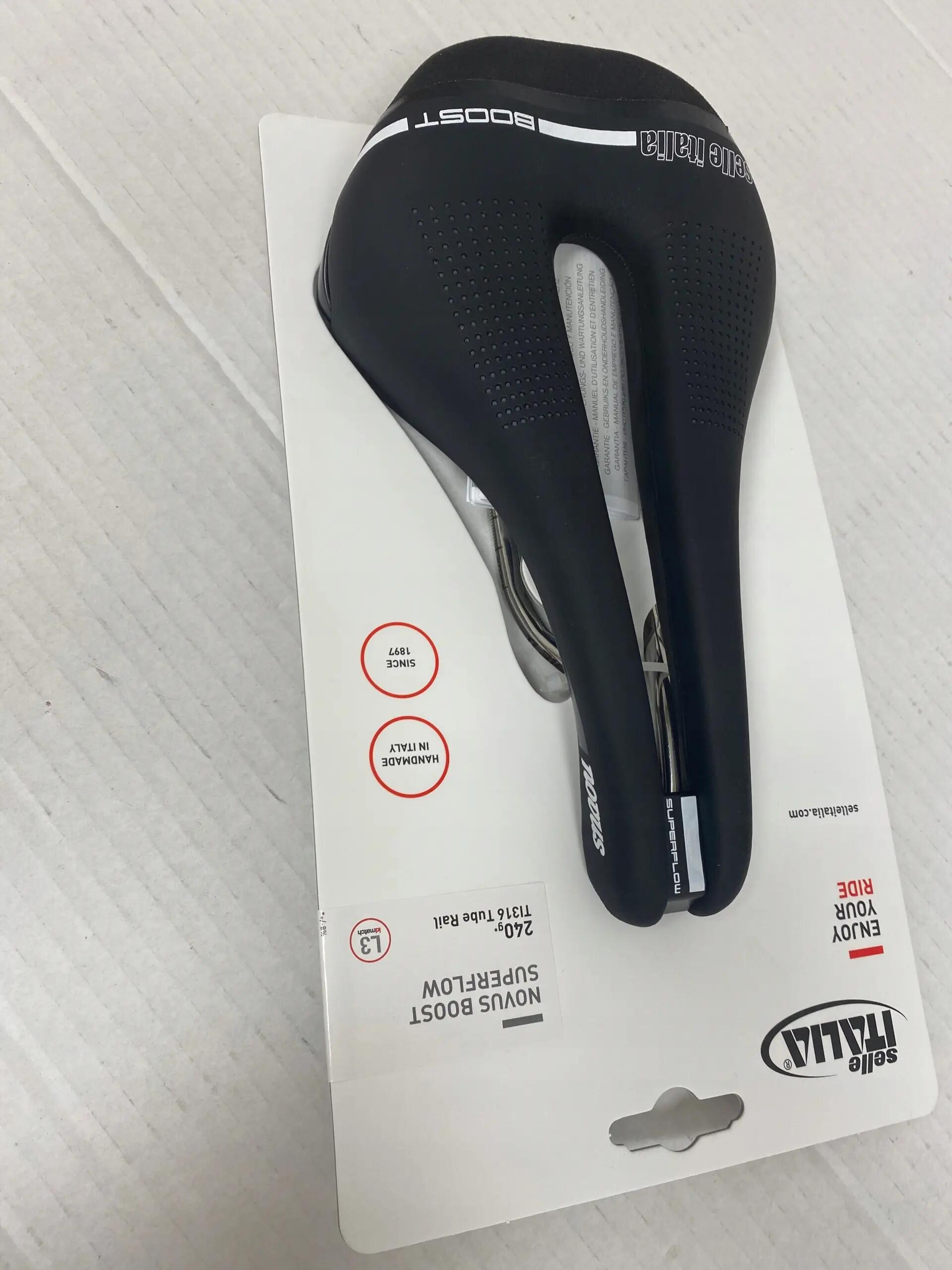 Sillín SELLE ITALIA Novus Boost Superflow L 3/6