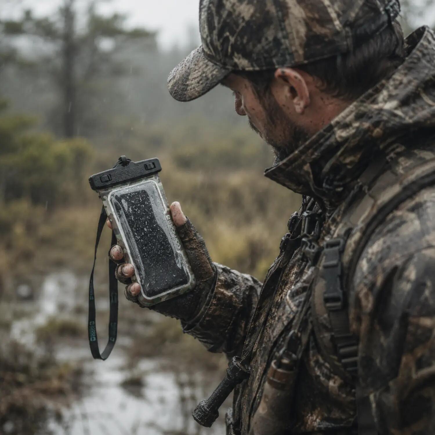 Bolsa impermeável para telemóvel Camo IPX8 – Caça & Pesca 4/15