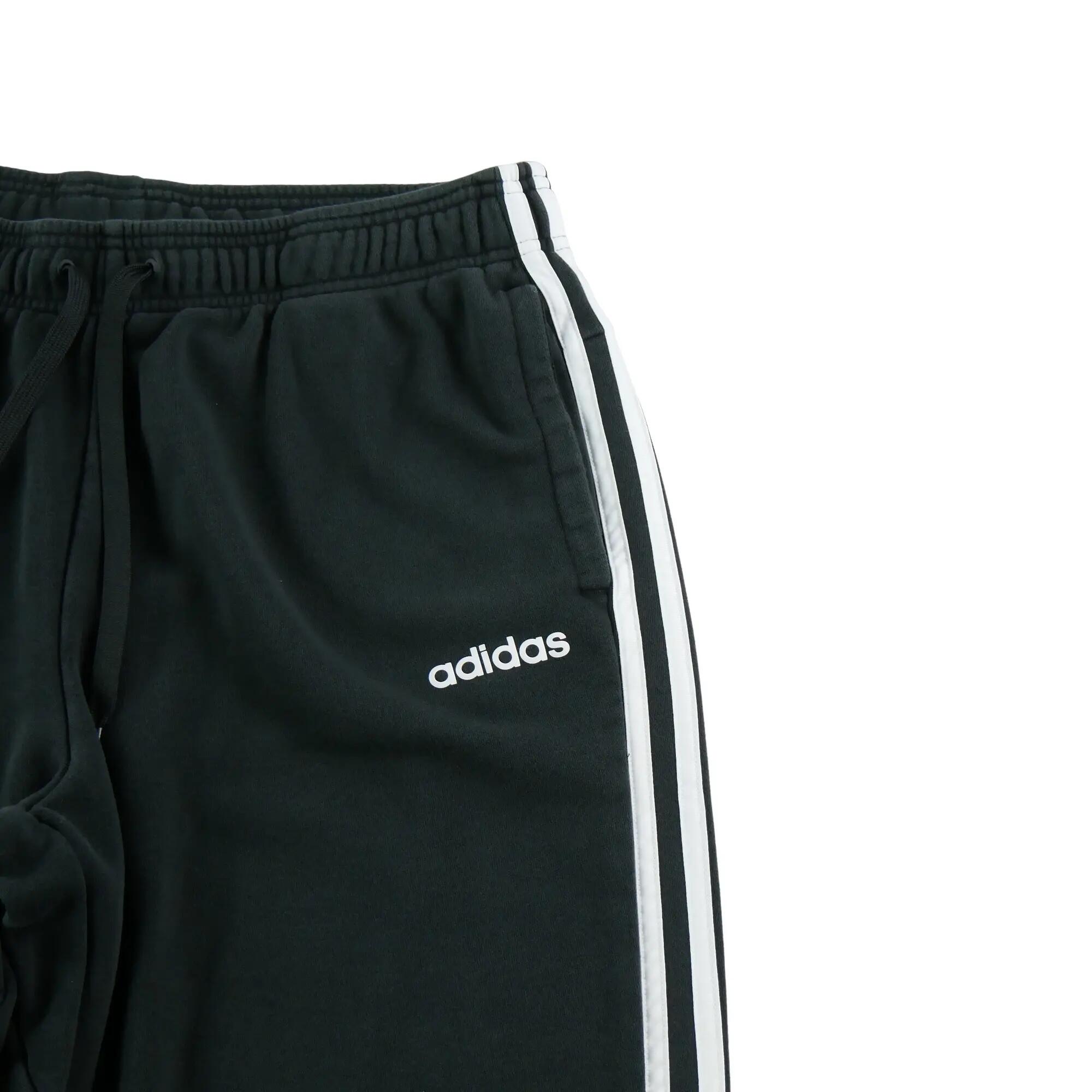 Tweedehands - Adidas jogging heren Essentials tapered fit - Als nieuw 5/7