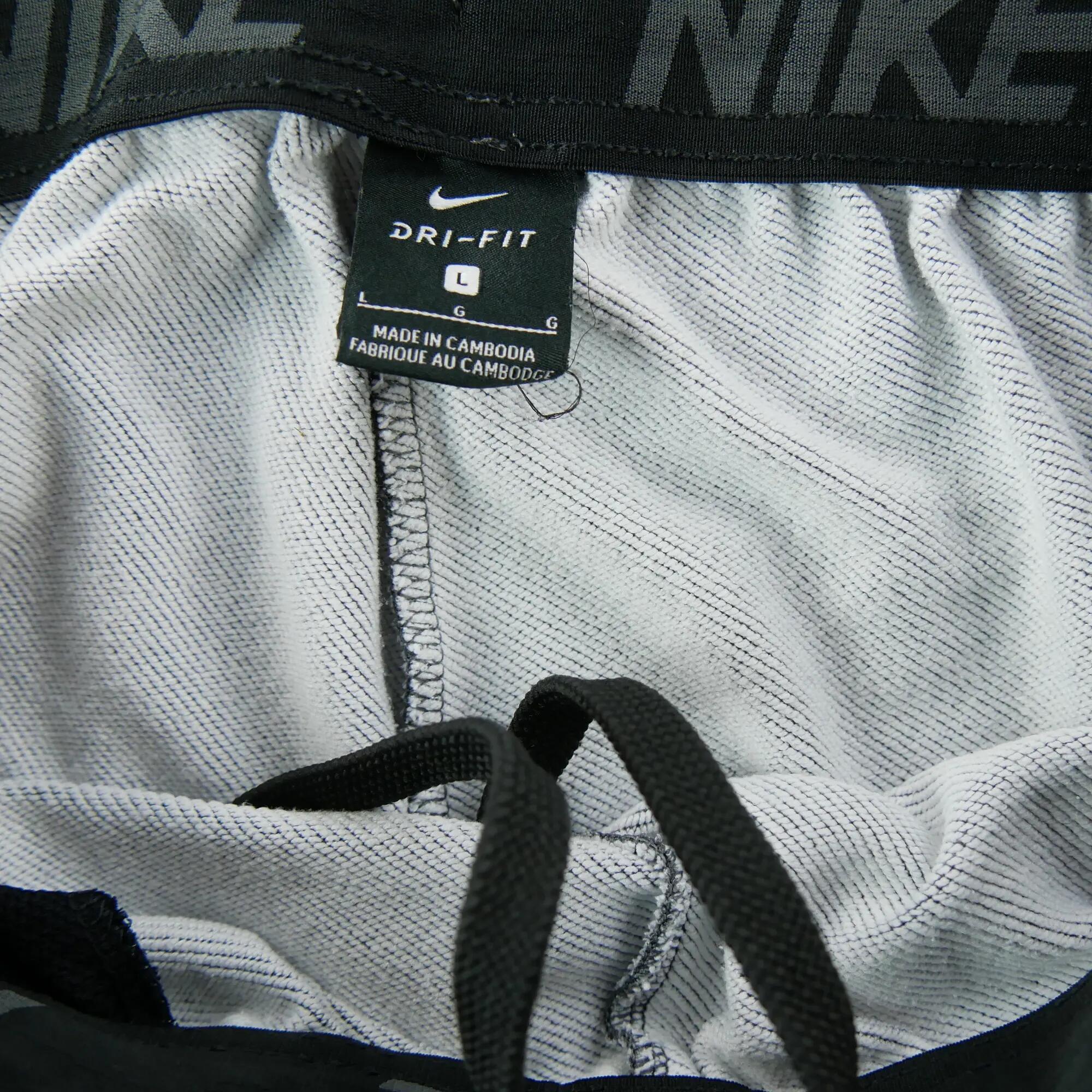 Second life - Spodnie dresowe męskie Nike Dri-FIT Tapered - Jak nowy 5/5