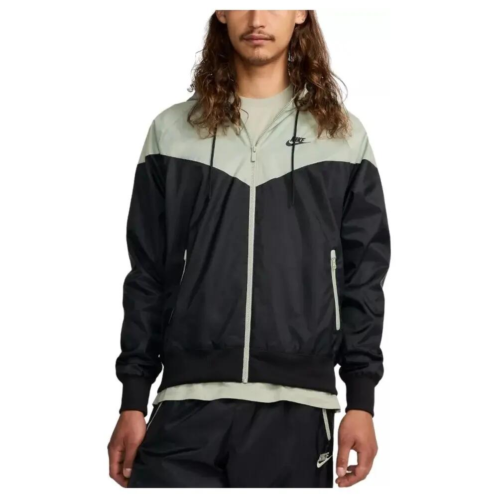 NIKE picture