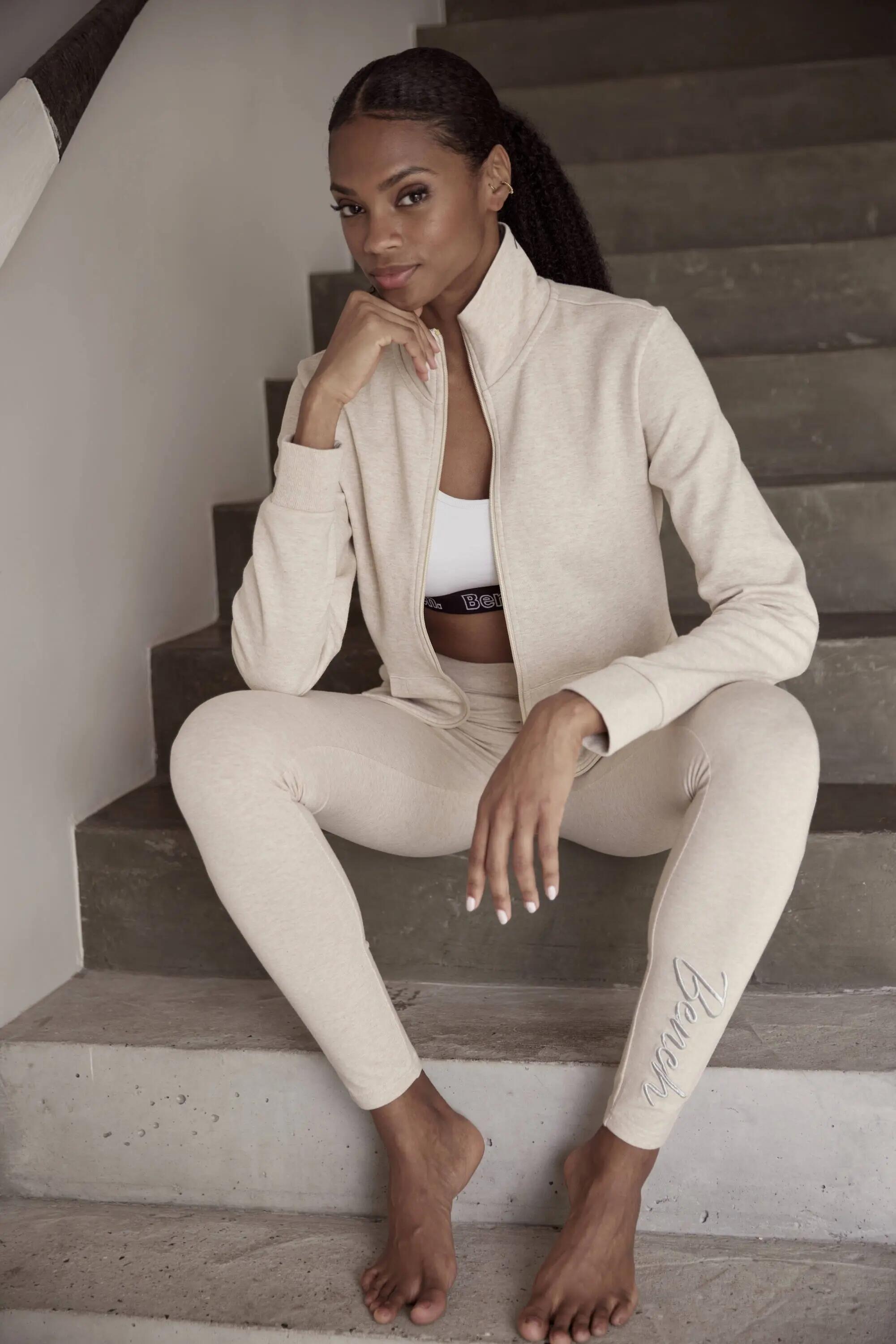 Damen Sweatjacke 4/10