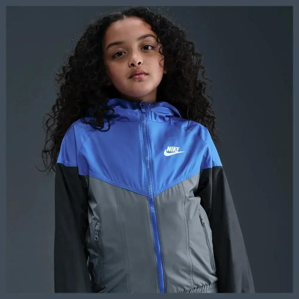 NIKE picture