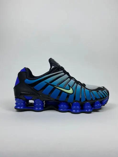NIKE picture