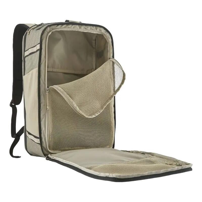 Mochila Gris Patagonia Black Hole® Mini MLC® Pack 30L Weathered Stone Amplia y 3/5
