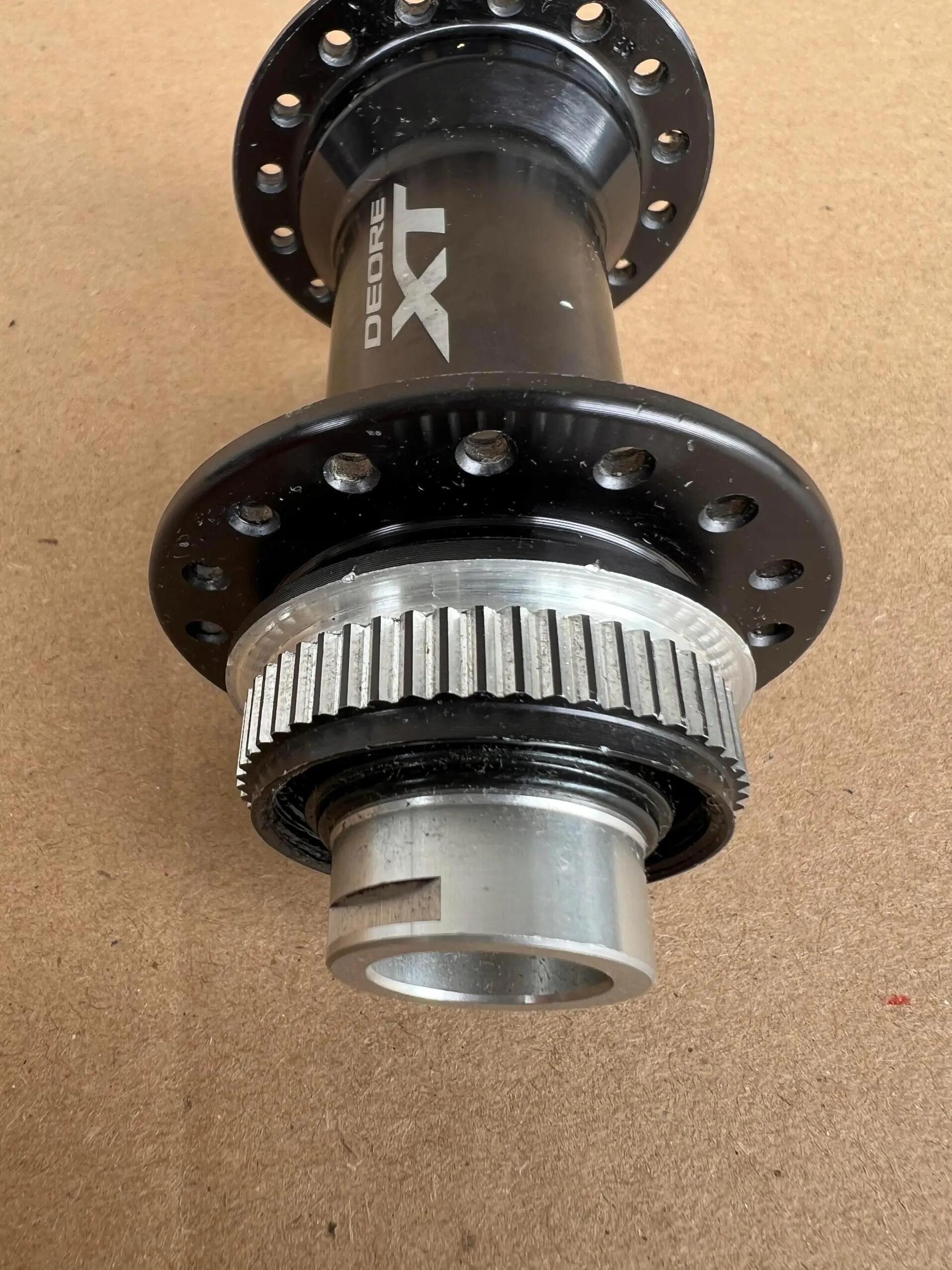 SHIMANO Deore XT voornaaf voor fietsen 3/6