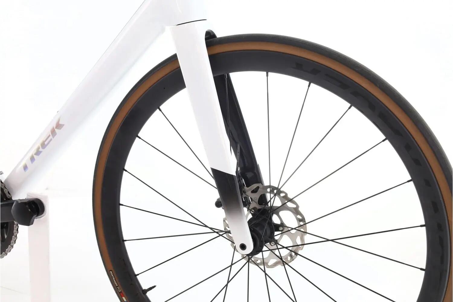 Segunda Vida · Bicicleta estrada ·  Madone SL 6 Di2 12V · Muito bom estado 5/8