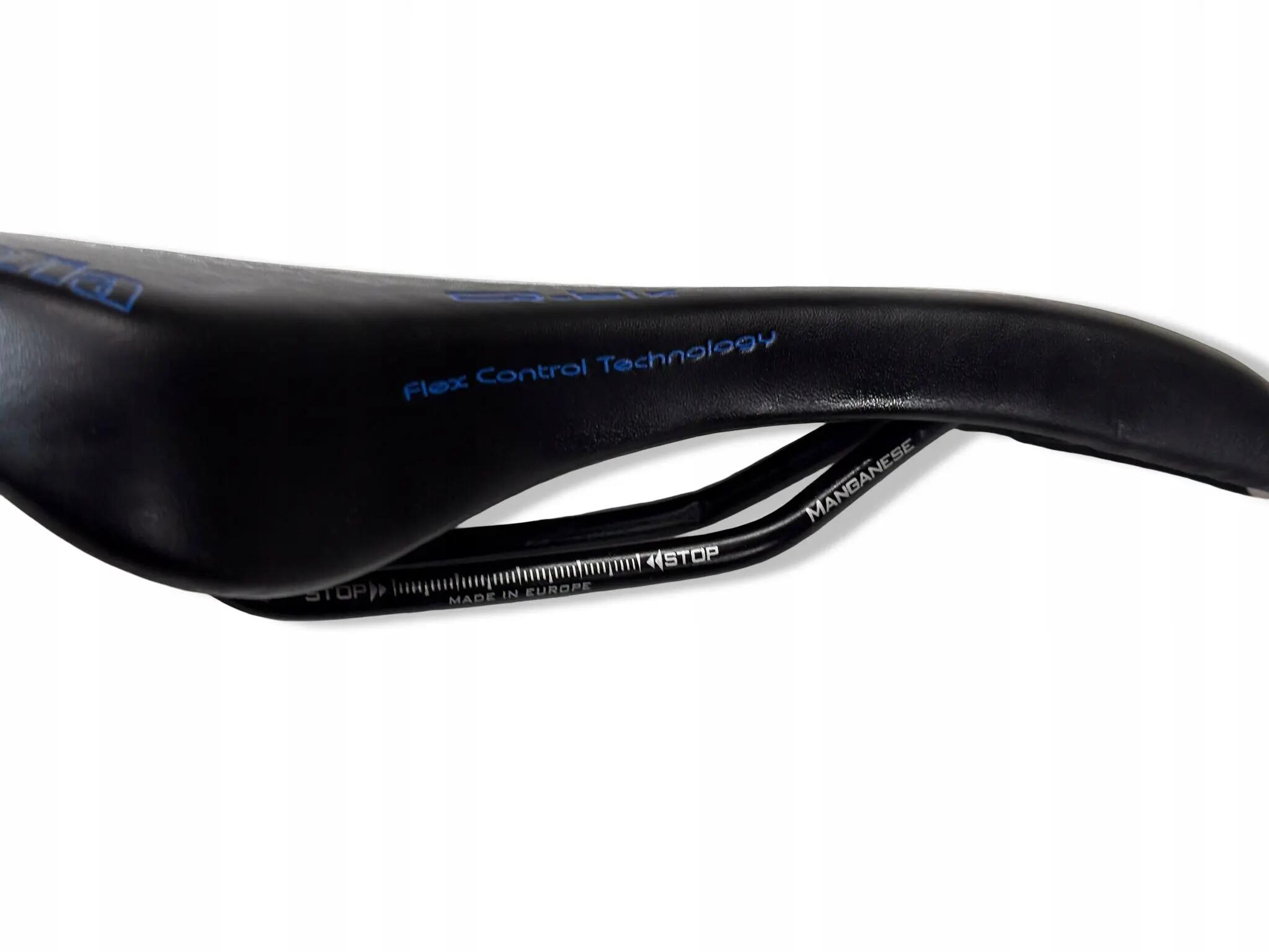 Sillín SELLE ITALIA Q-BIK FLEX CONTROL negro y blanco 6/9