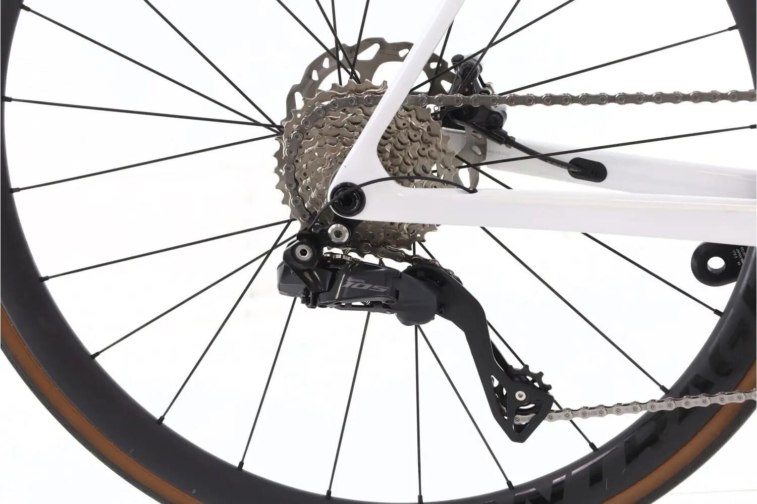 Segunda Vida · Bicicleta estrada ·  Madone SL 6 Di2 12V · Muito bom estado 3/8