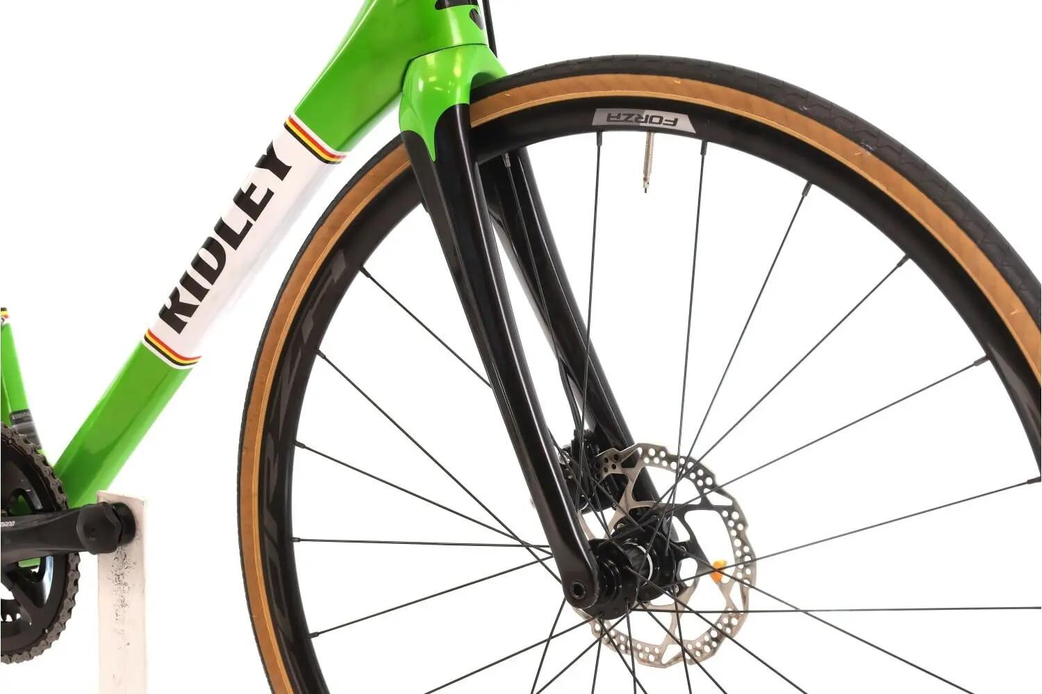 Segunda Vida · Bicicleta estrada · Ridley Fenix SL Disc · Muito bom estado 5/8