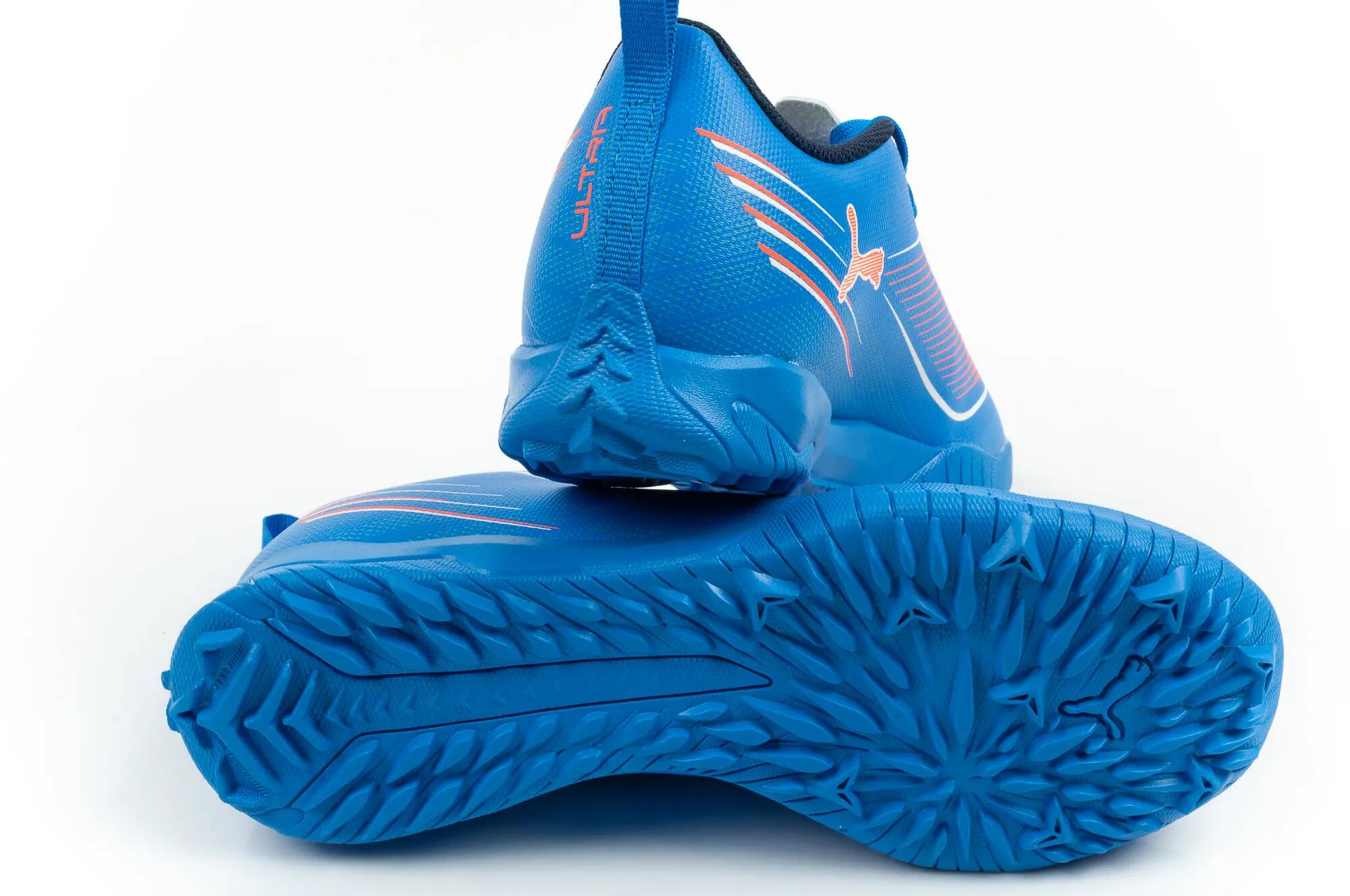 Młodzieżowe buty piłkarskie ULTRA 6 PLAY TT PUMA 8/9