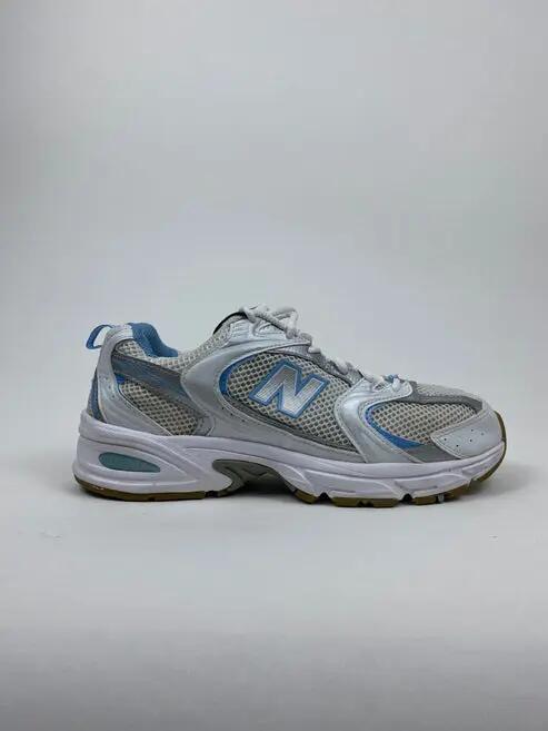 NEW BALANCE picture