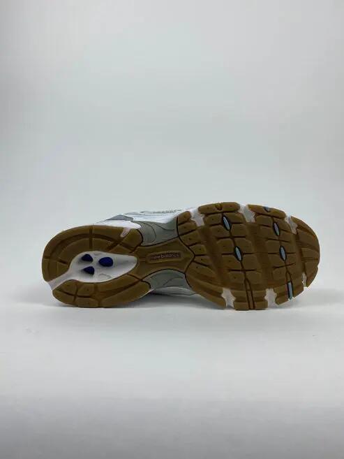 Reconditionné NEW BALANCE Baskets Homme, 530, Blanc Très Bon État 2/4