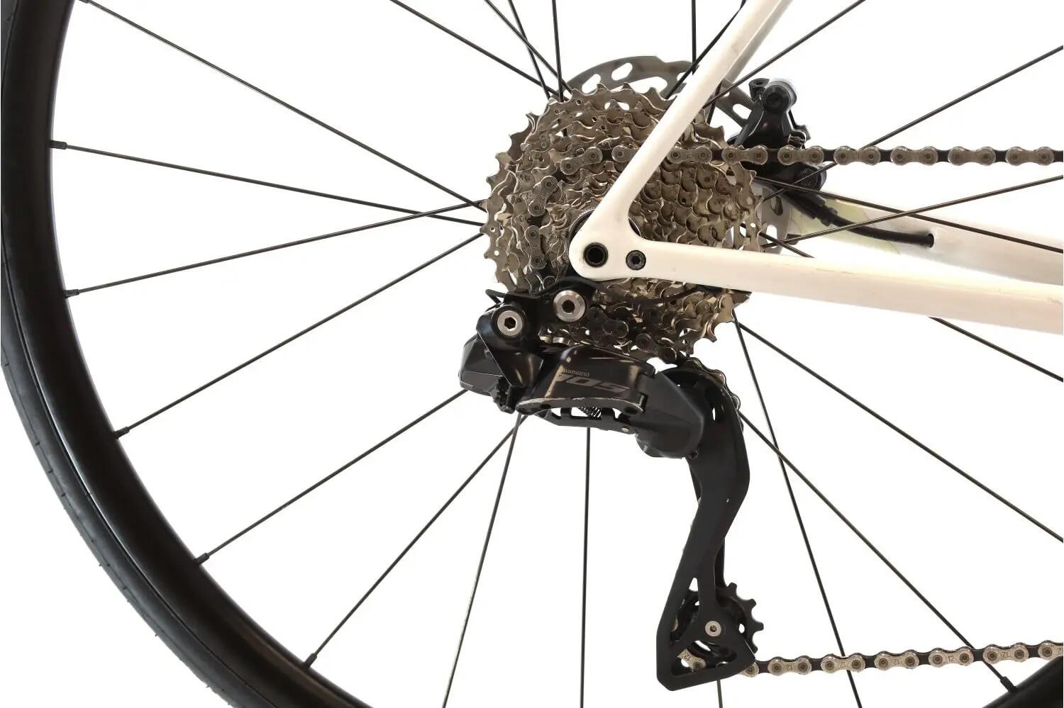 Segunda Vida · Bicicleta estrada ·  Aethos Comp Di2 12V · Muito bom estado 3/8