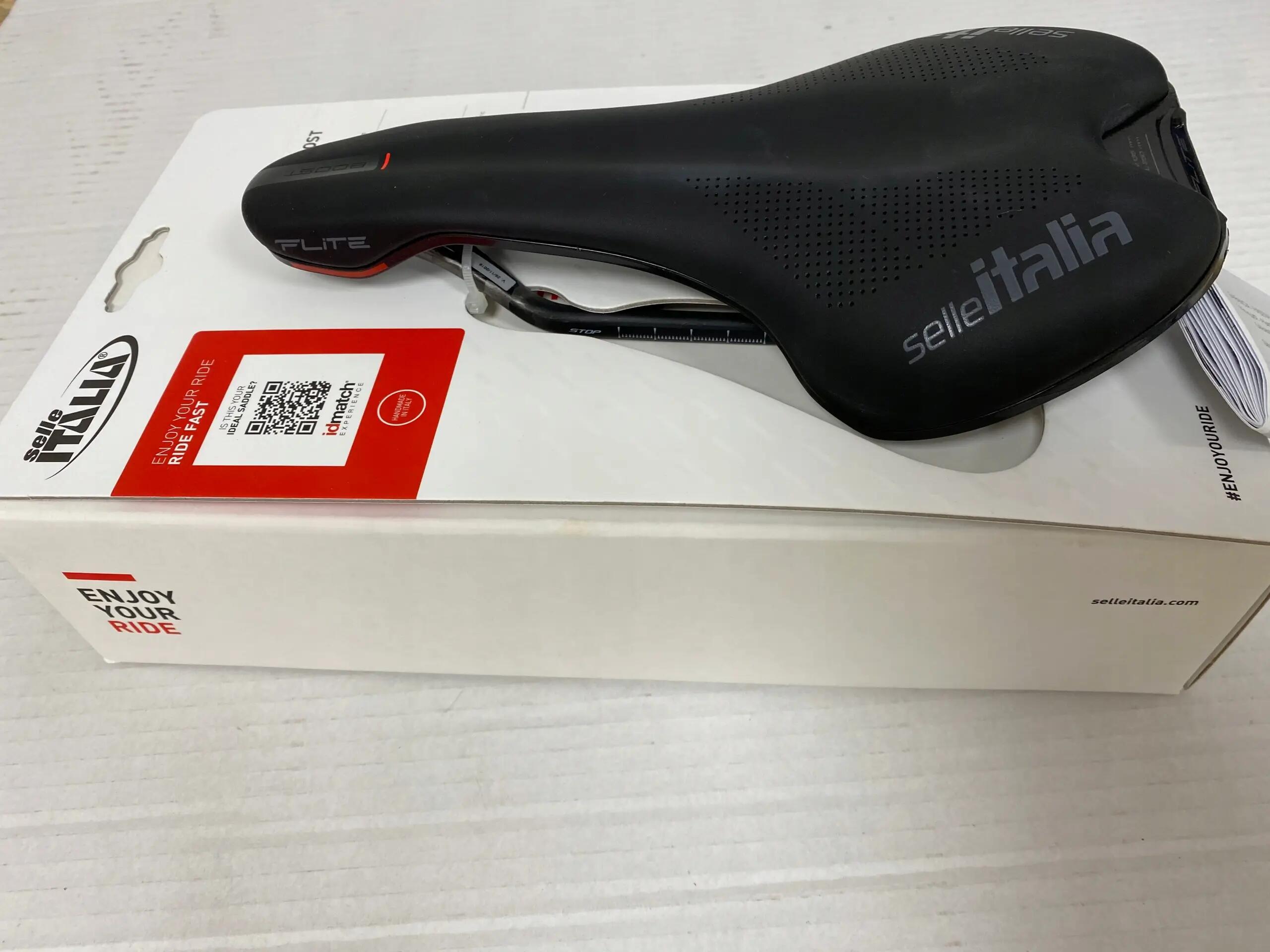 Sella per bicicletta SELLE ITALIA FLITE Boost Kit in carbonio 2/7