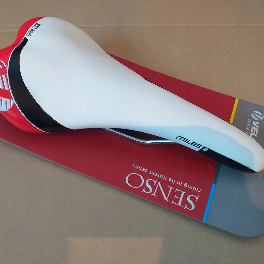 Velo Senso Miles II bicycle saddle