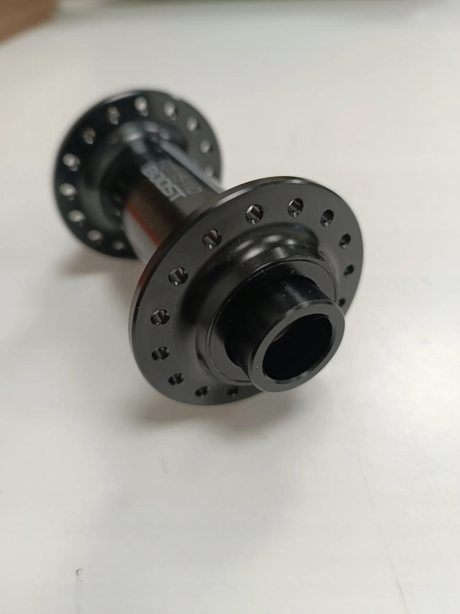 Cubo dianteiro DT Swiss 370 BOOST Centerlock para MTB 4/7