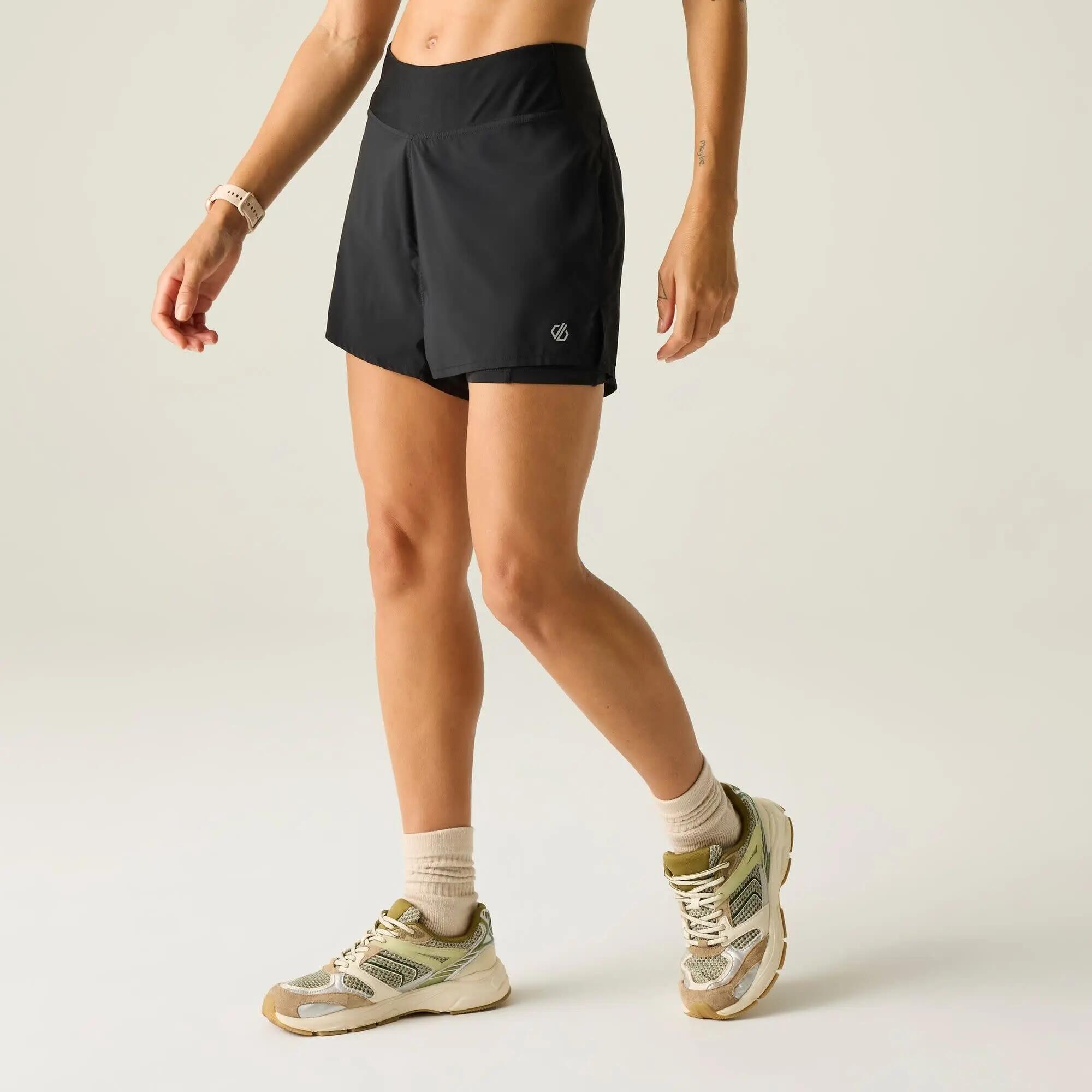 Womens Nimble Short 8/8
