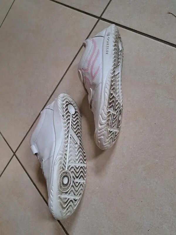 Entre Particuliers - Chaussures de sport à scratch résistantes enfant 2/3