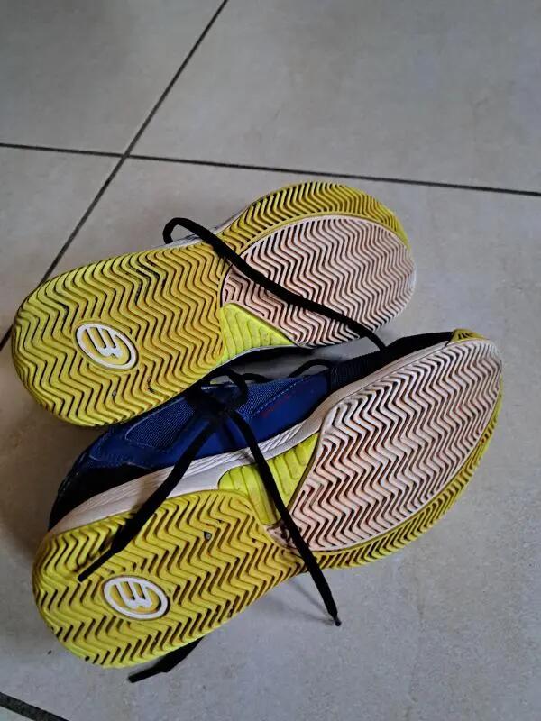 Entre Particuliers - CHAUSSURES DE PADEL HOMME BULLPADEL BORTEX REAL 2/3