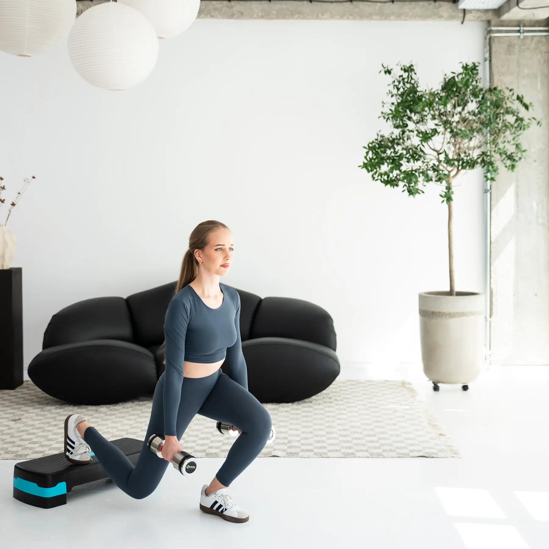 Step fitness HMS AS002 réglable 3 niveaux antidérapant 200 kg 10/10