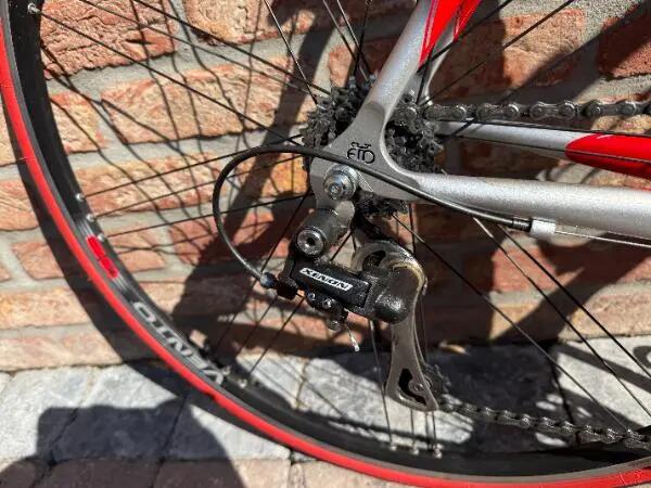 Tussen Particulieren - Eddy Merckx-fiets ter gelegenheid van het 25-jarig 3/7