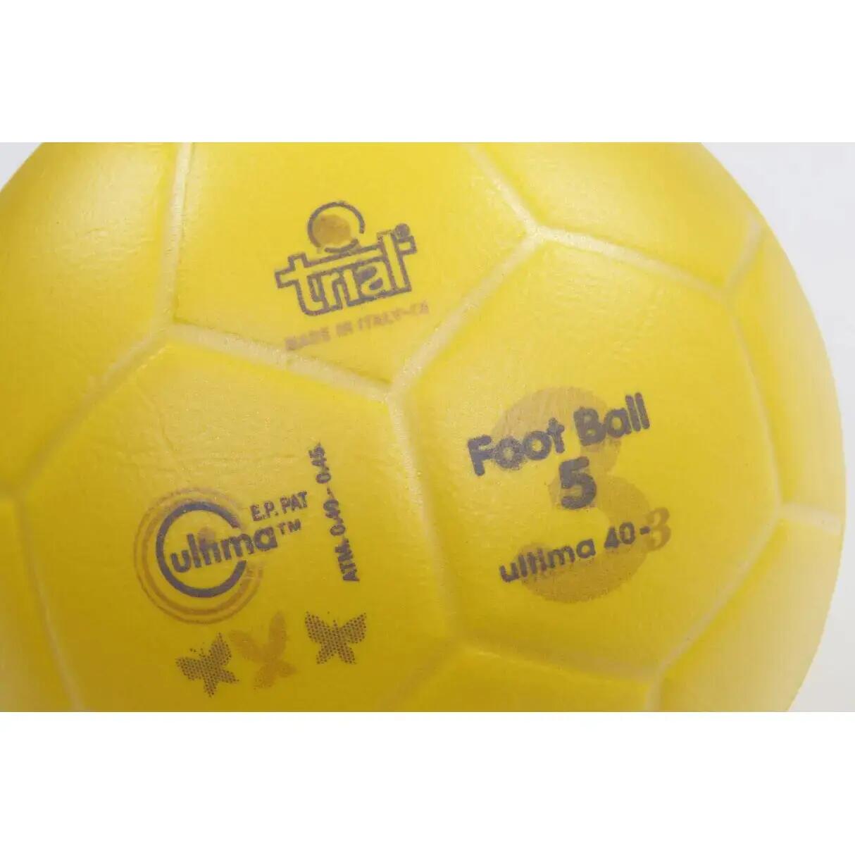 Ballon de football souple Trial Ultima 2/3