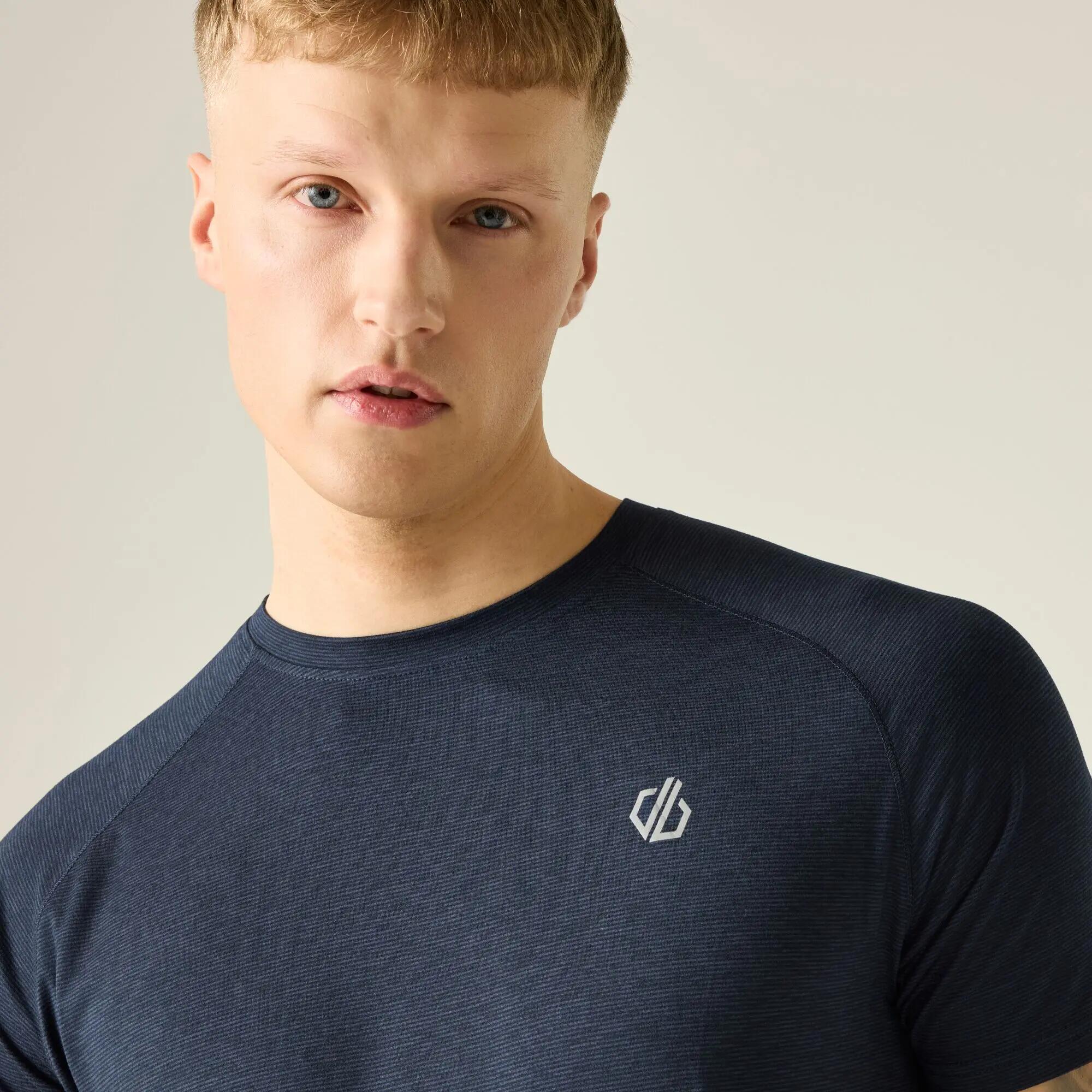 T-shirt Korte Mouwen Wandelen Heren 6/6