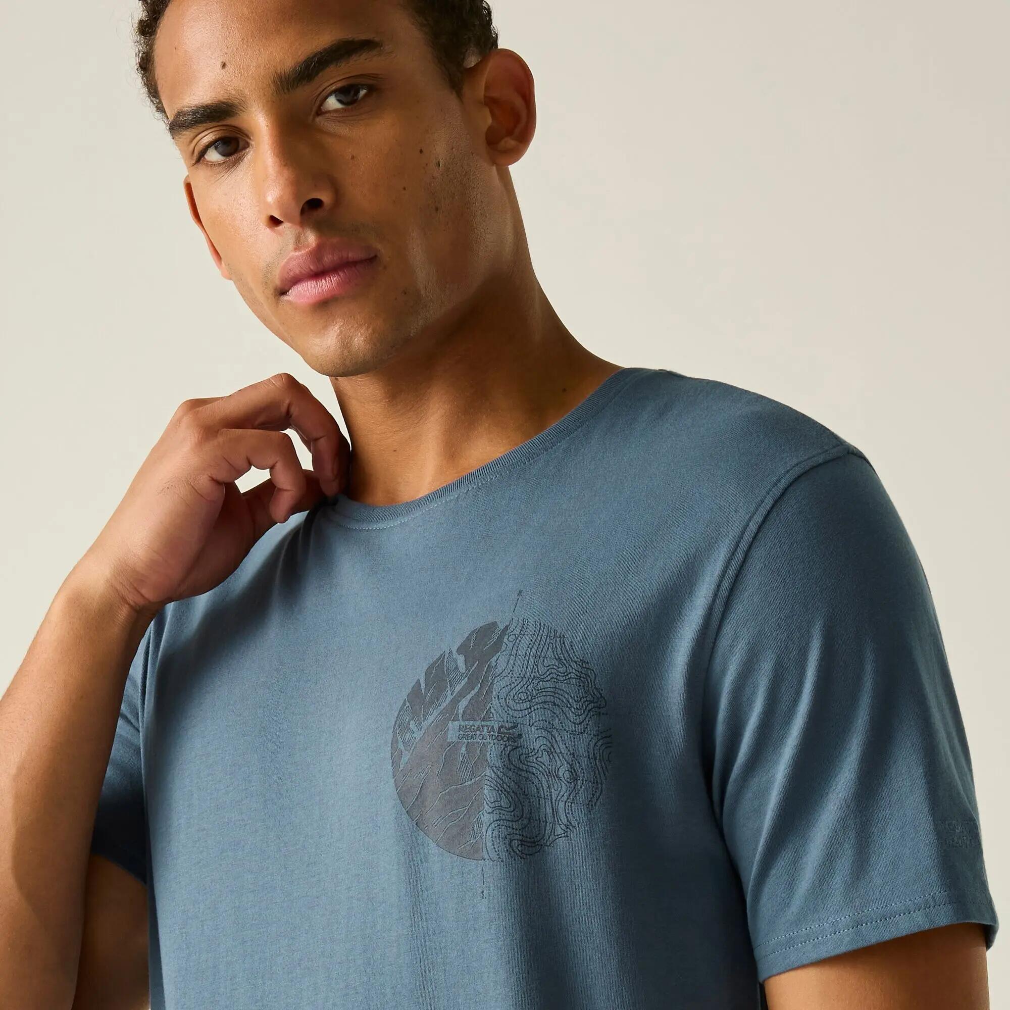 T-shirt grafica a maniche corte Cline IX da uomo 6/10