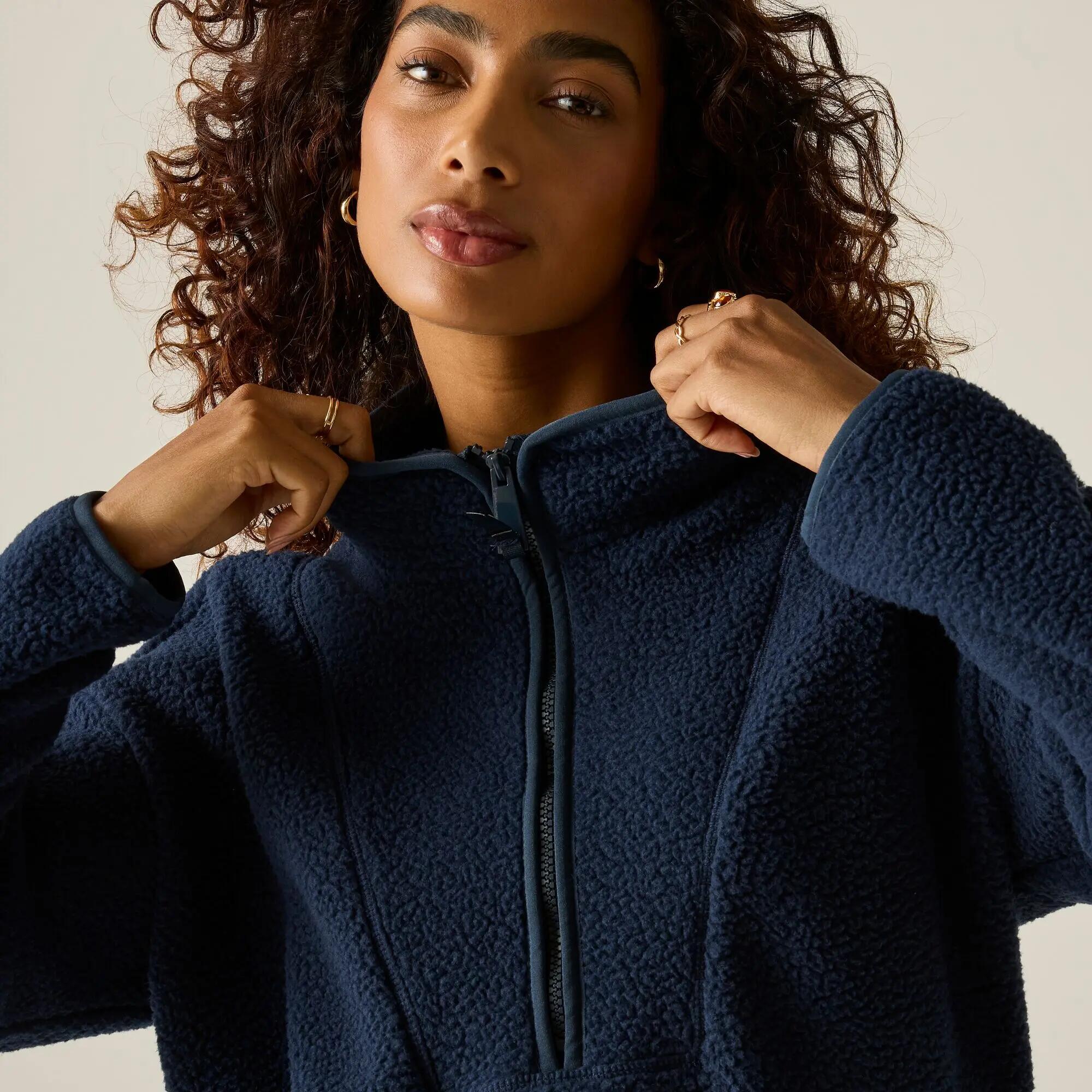 Damen-Fleecejacke von Frankie Borg (langer Schnitt, halber Reißverschluss) 7/12