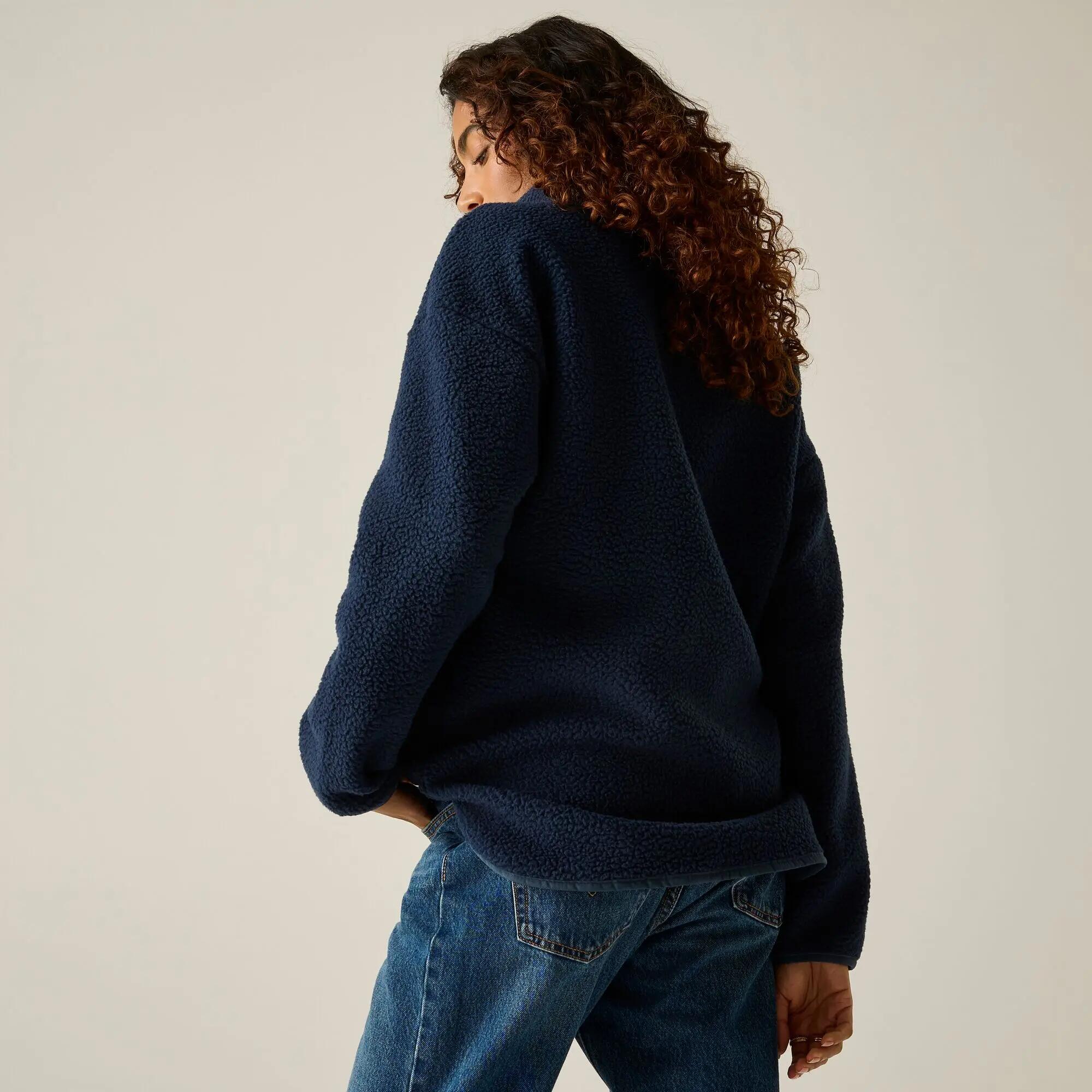 Damen-Fleecejacke von Frankie Borg (langer Schnitt, halber Reißverschluss) 2/12