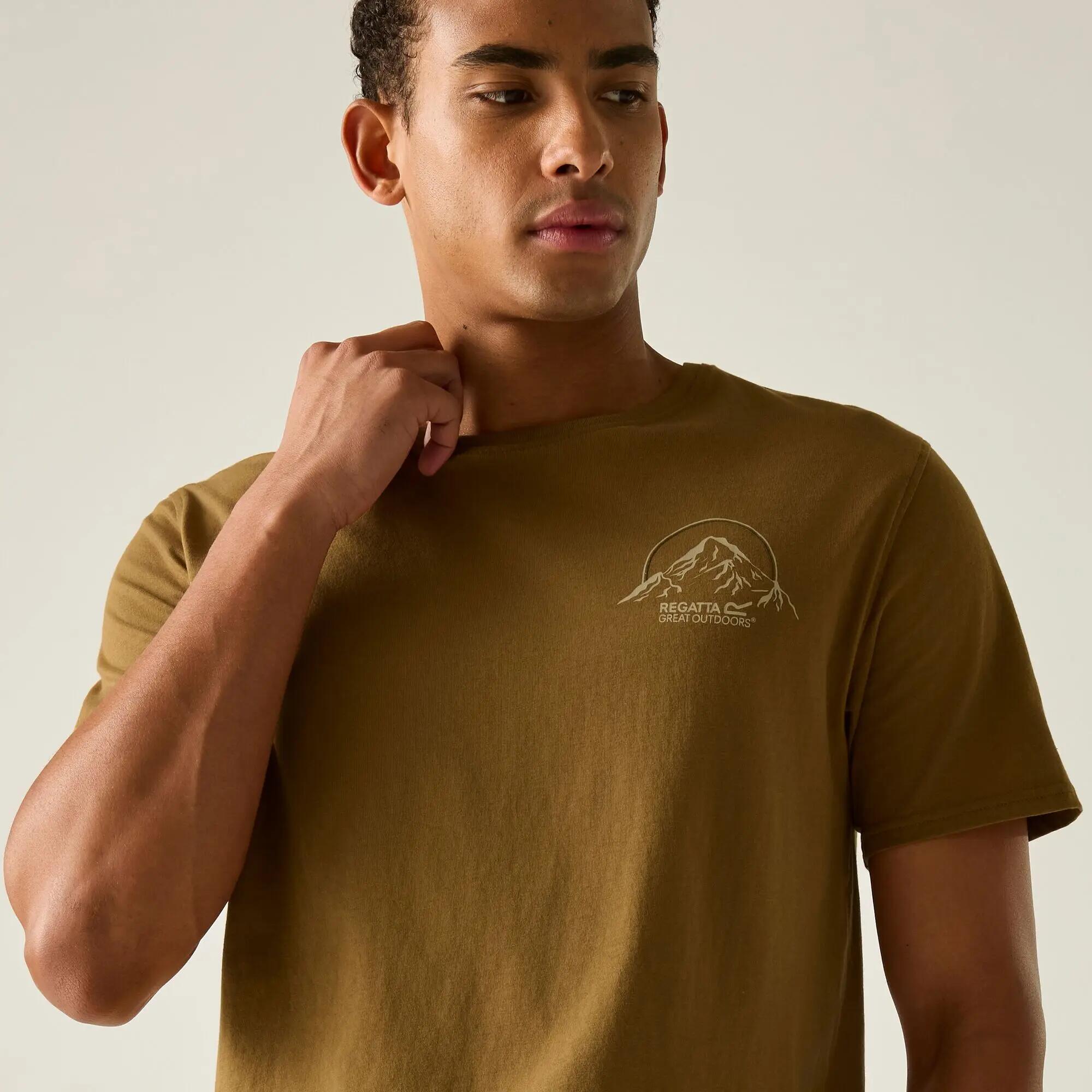 T-shirt grafica a maniche corte Cline IX da uomo 4/10